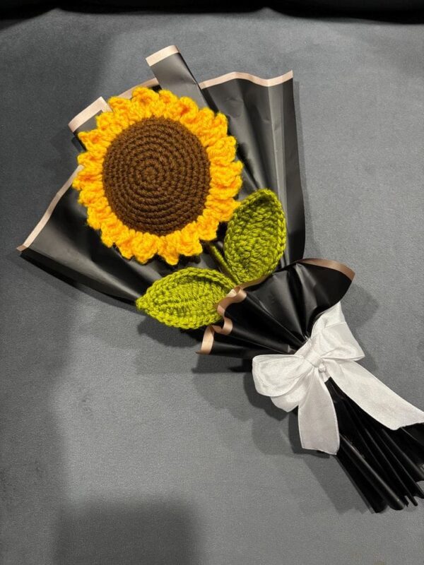 Florivya Handmade Crochet Single Sunflower Bouquet