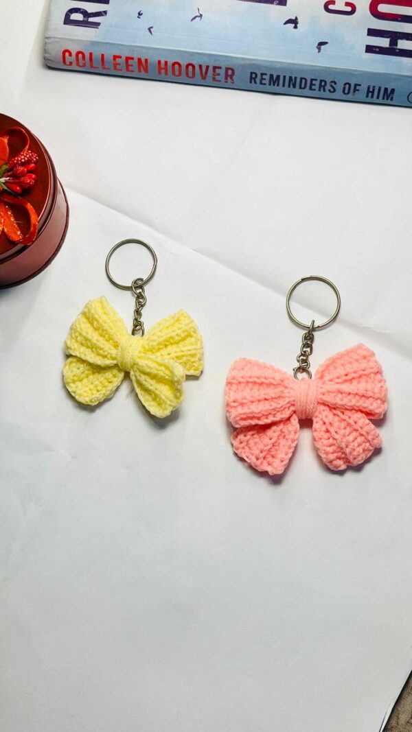 Florivya Handmade Crochet Bow Keychain – Cute Soft Yarn Keyring Set of 2